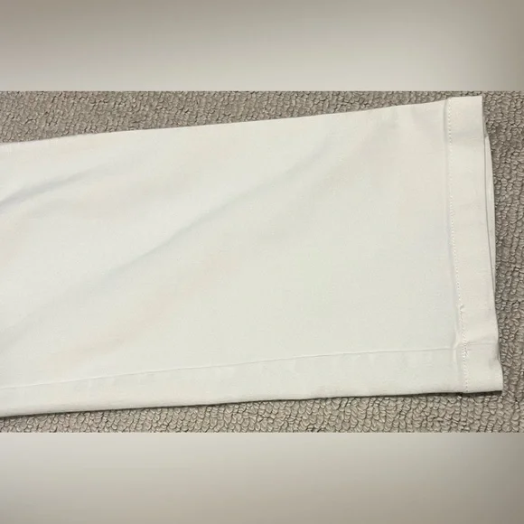 Croft & Barrow Women's White Straight Leg Pants - Picture 5 of 6